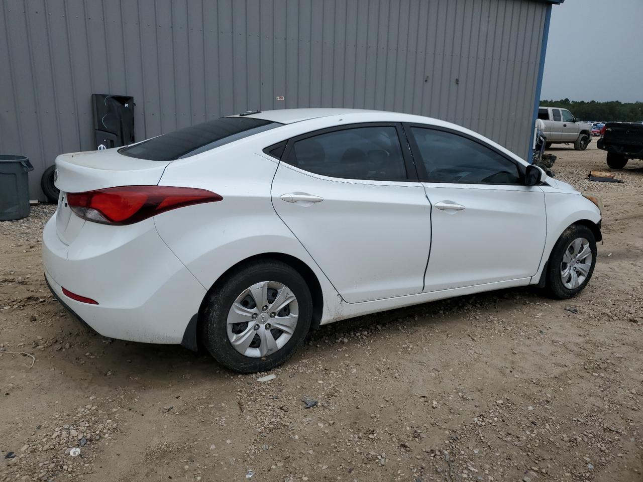 2016 Hyundai Elantra Se vin: 5NPDH4AE0GH721640