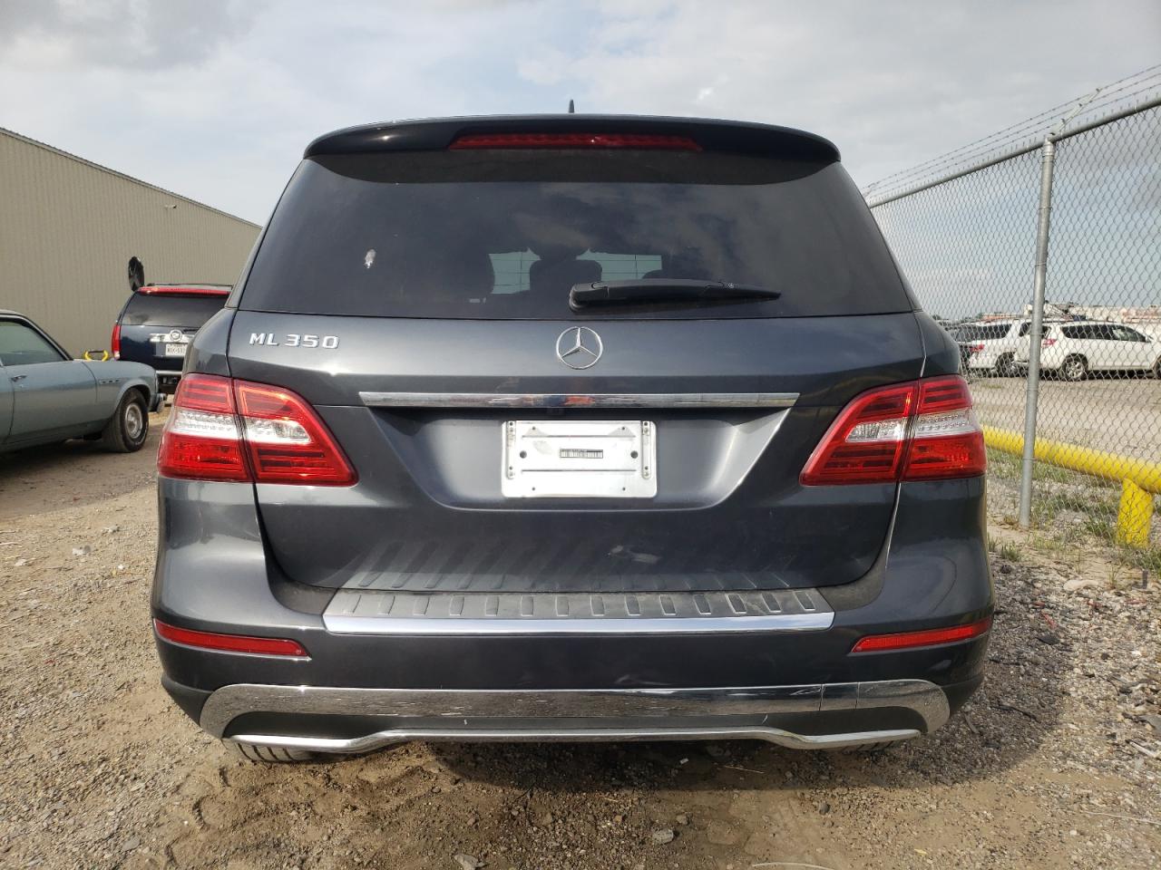 4JGDA5JB7EA423568 2014 Mercedes-Benz Ml 350