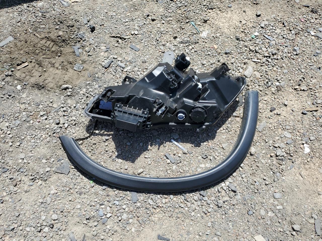 JA4ARUAU9MU036412 2021 Mitsubishi Outlander Sport Es