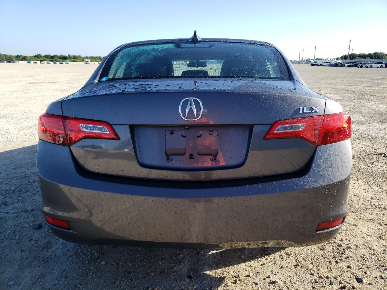 19VDE1F35FE007626 2015 Acura Ilx 20