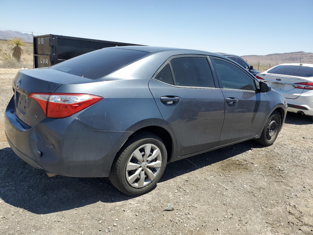 2015 Toyota Corolla L vin: 5YFBURHE2FP270623