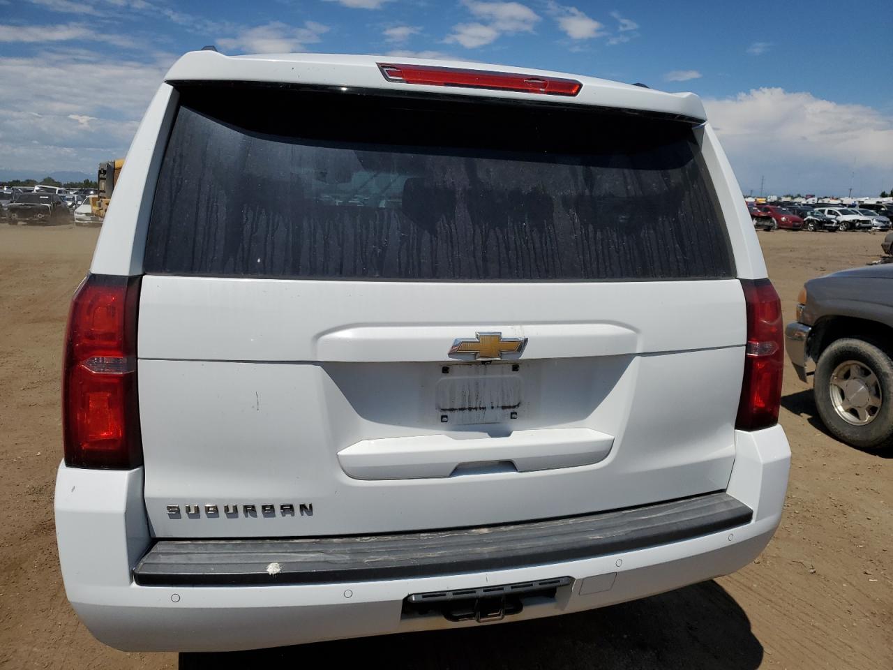 1GNSKJKC0FR696287 2015 Chevrolet Suburban K1500 Lt