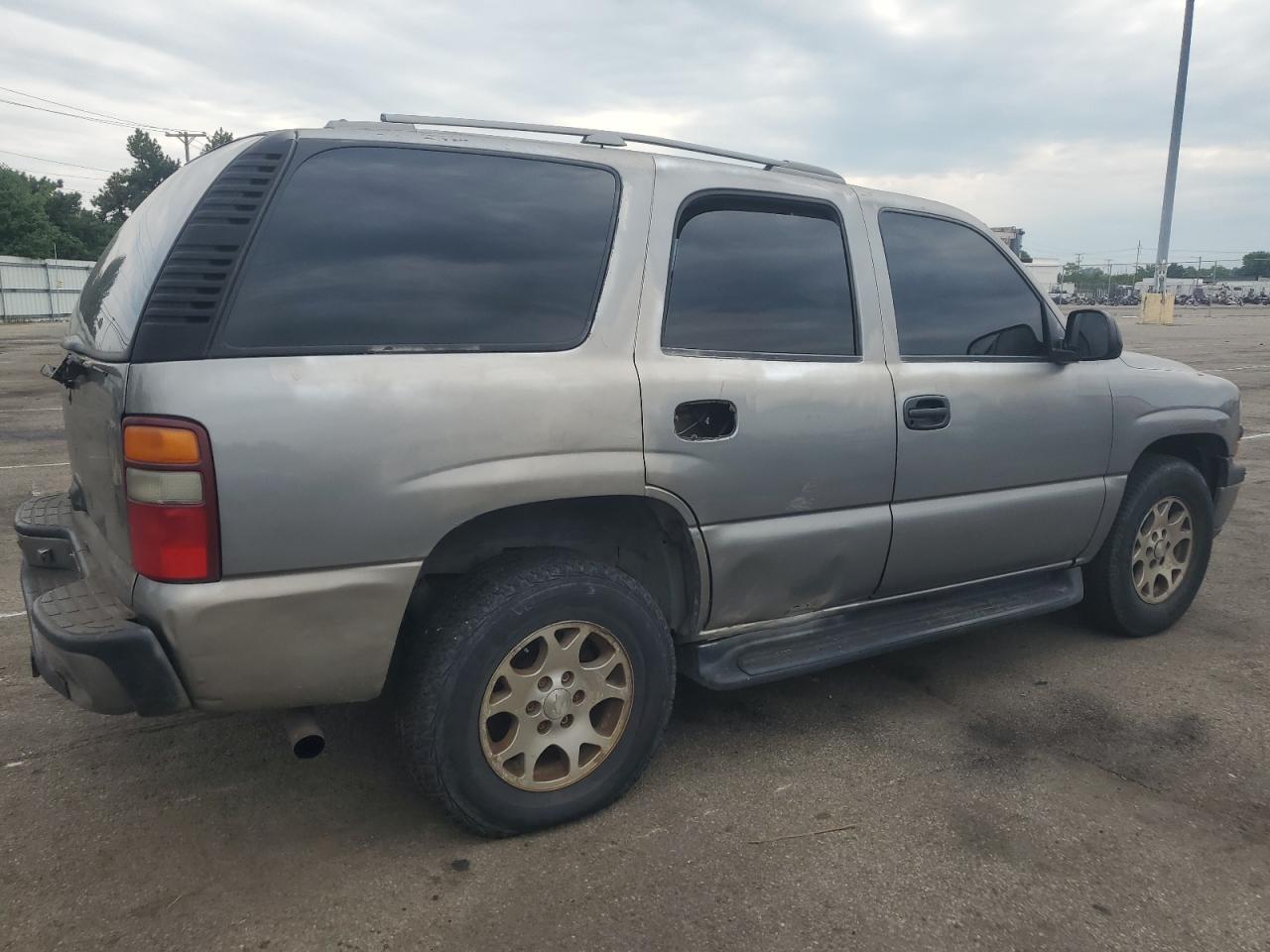 1GNEK13ZX2J110753 2002 Chevrolet Tahoe K1500