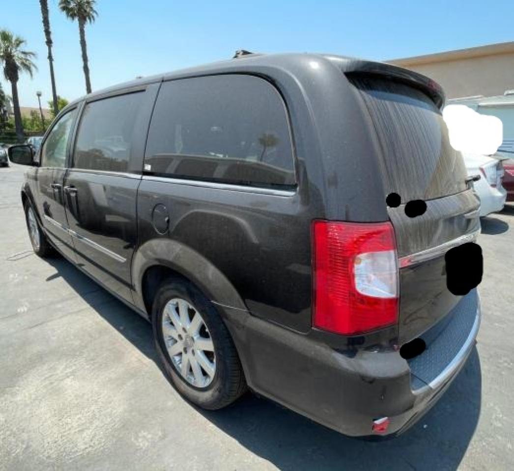 2014 Chrysler Town & Country Touring vin: 2C4RC1BG5ER399998