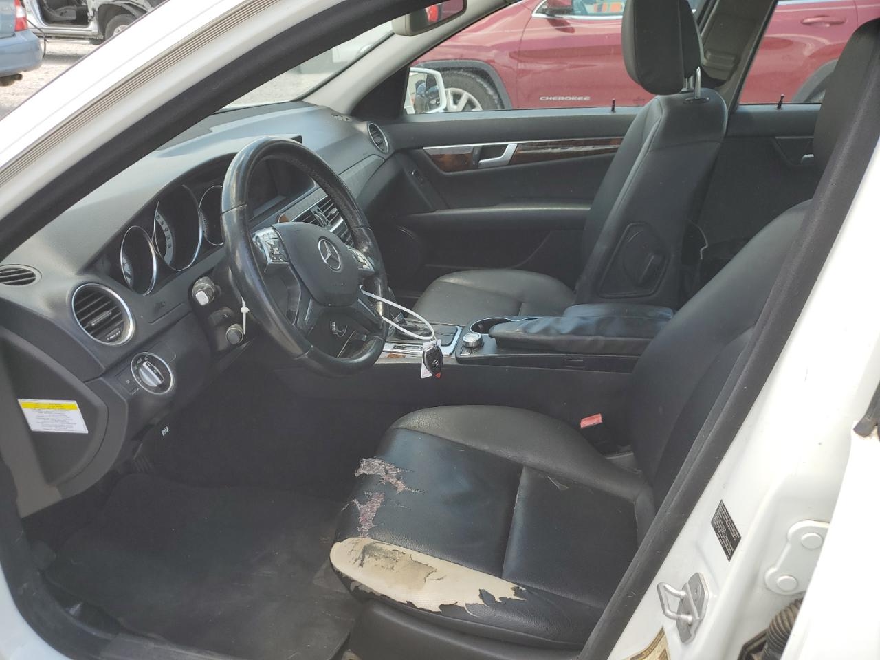 WDDGF4HB7DR268111 2013 Mercedes-Benz C 250