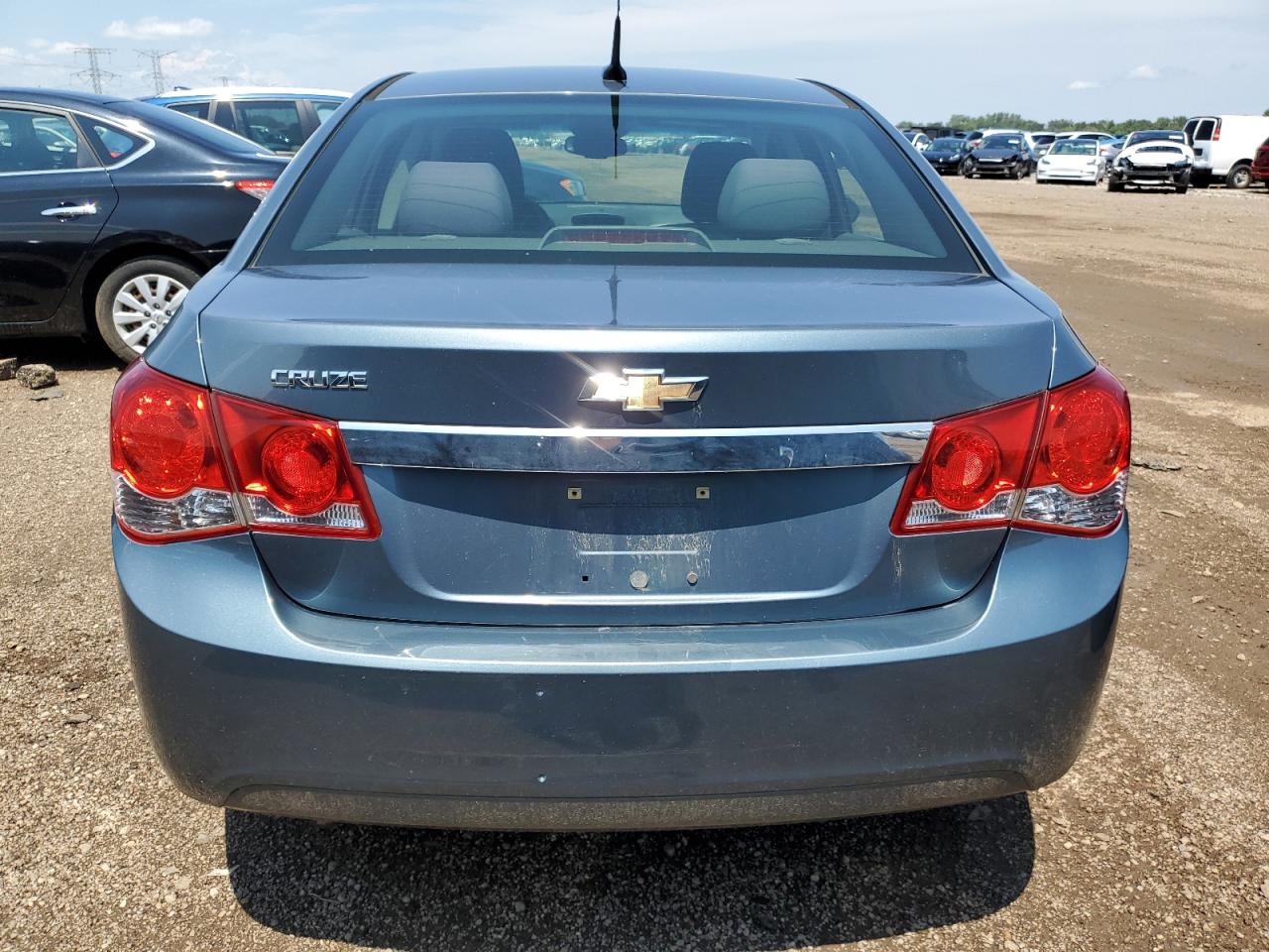 2012 Chevrolet Cruze Ls vin: 1G1PC5SH0C7268041