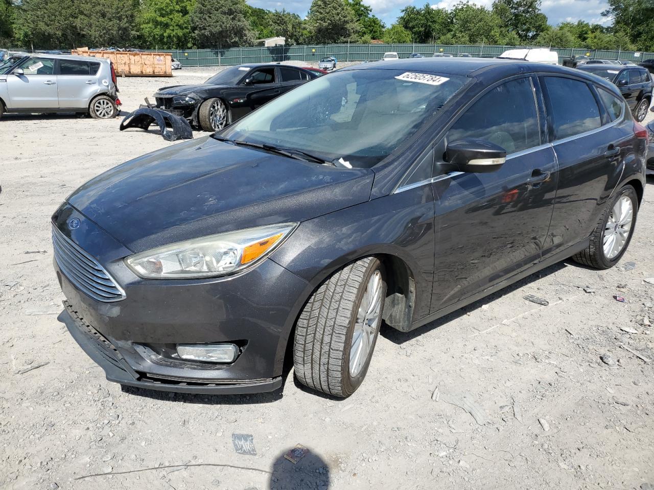 1FADP3N27GL330466 2016 Ford Focus Titanium