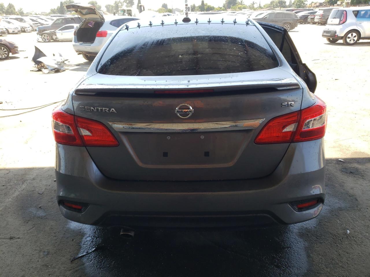 3N1AB7AP7JY343689 2018 Nissan Sentra S