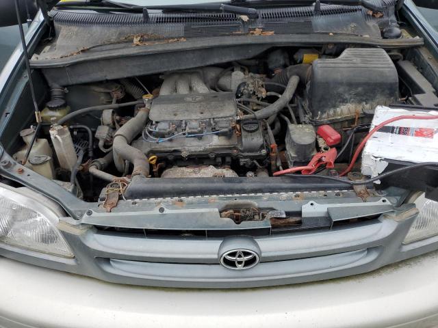 1998 Toyota Sienna Le VIN: 4T3ZF13C3WU053748 Lot: 62141934