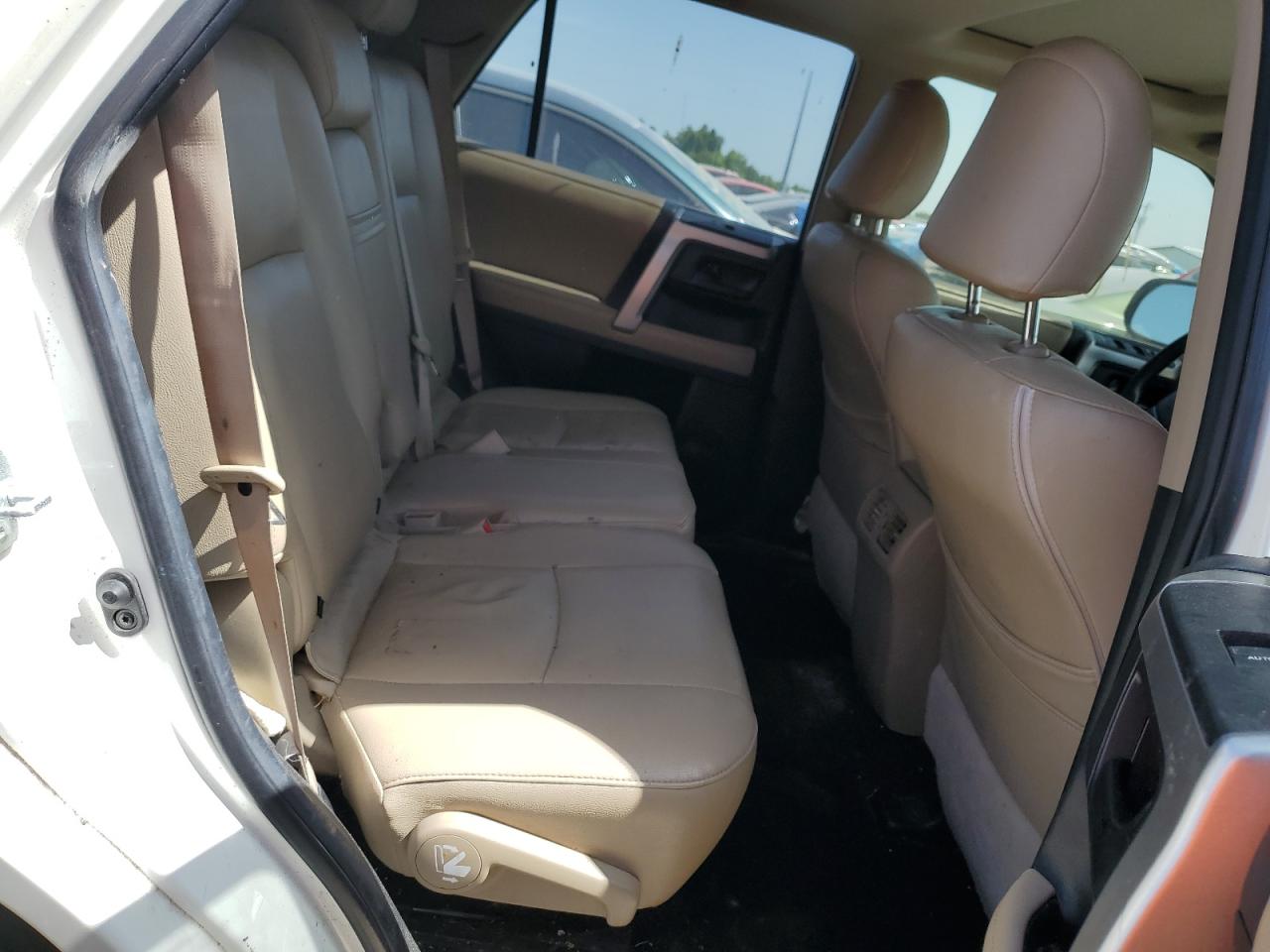 JTEZU5JR3D5047095 2013 Toyota 4Runner Sr5