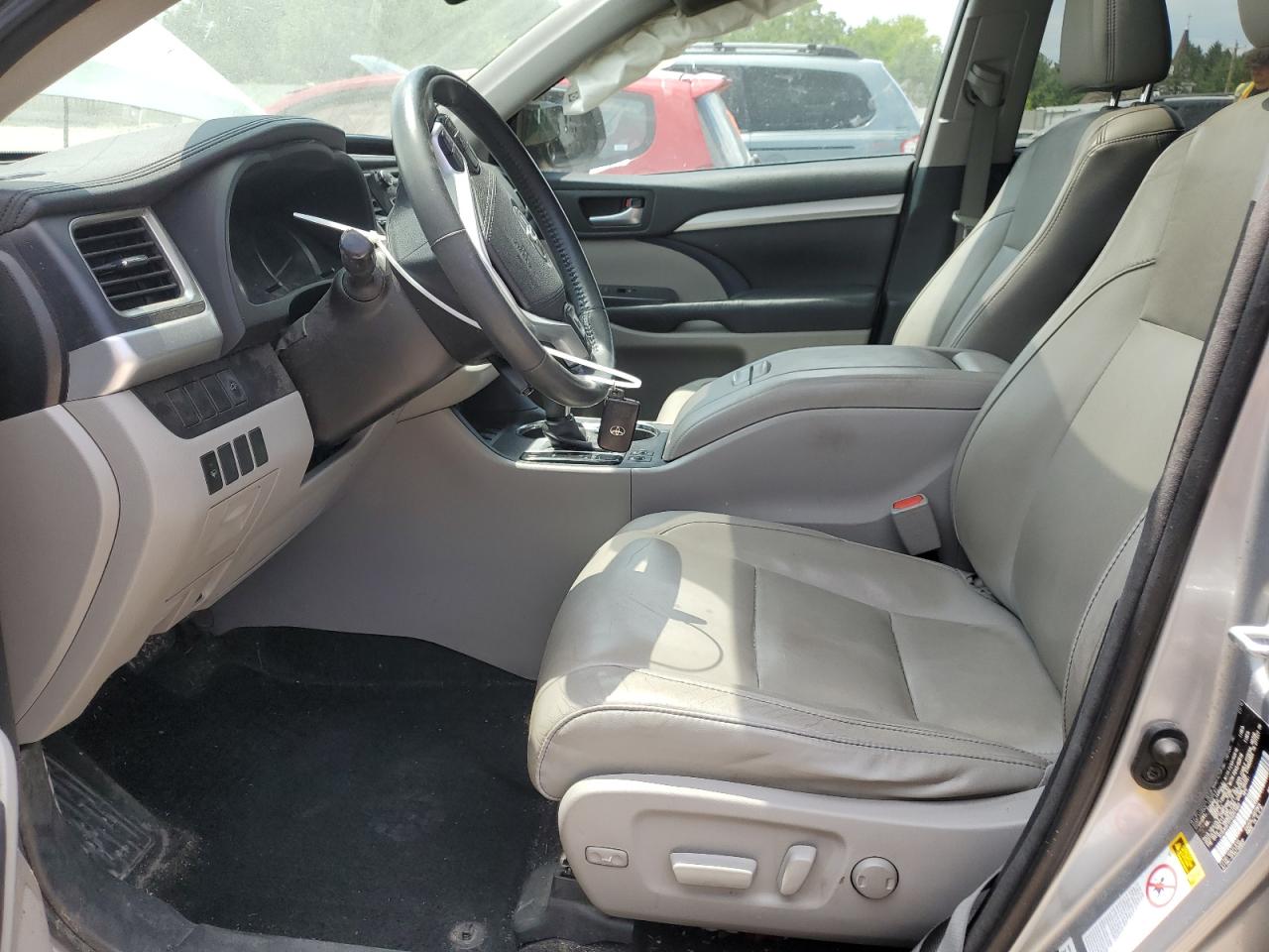 5TDJKRFH7GS251962 2016 Toyota Highlander Xle