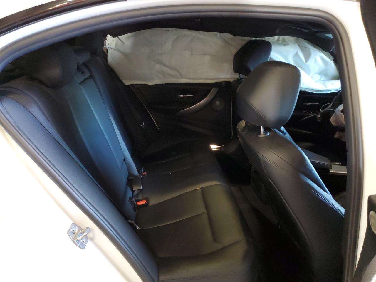 WBA3B9C51EP458175 2014 BMW 335 Xi