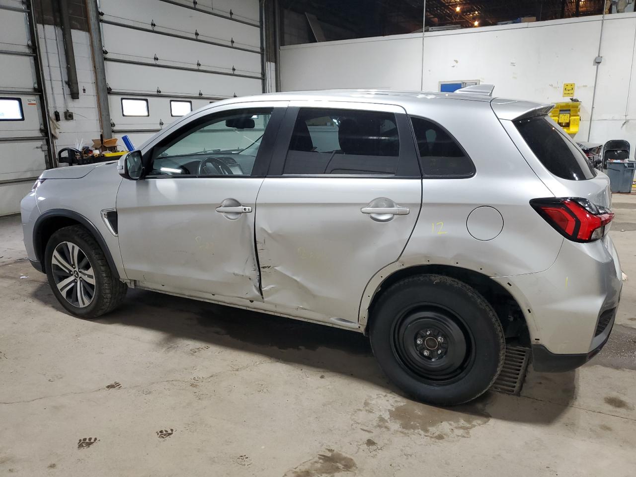 Lot #2935892835 2021 MITSUBISHI OUTLANDER