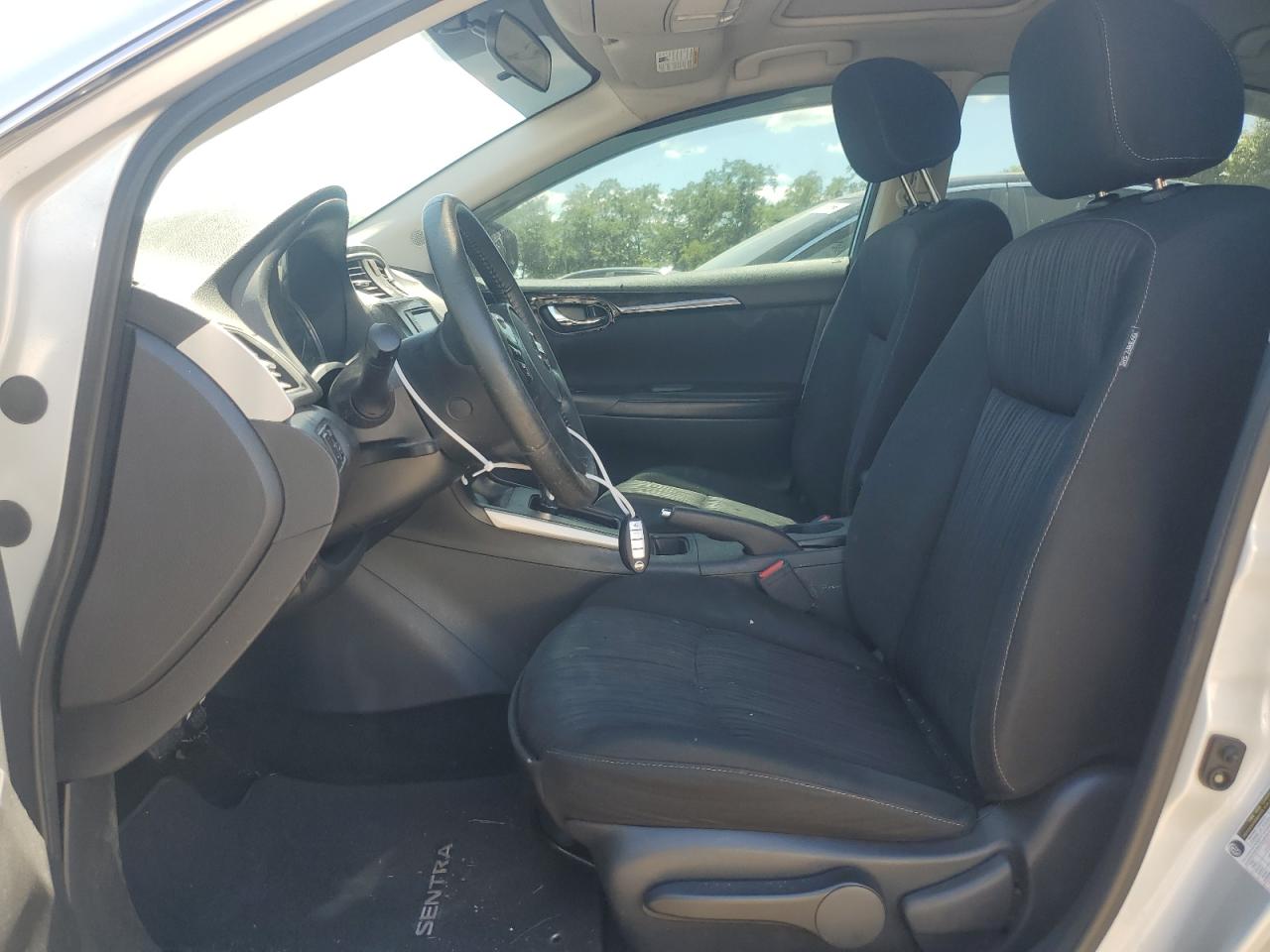 3N1AB7AP6KY383716 2019 Nissan Sentra S