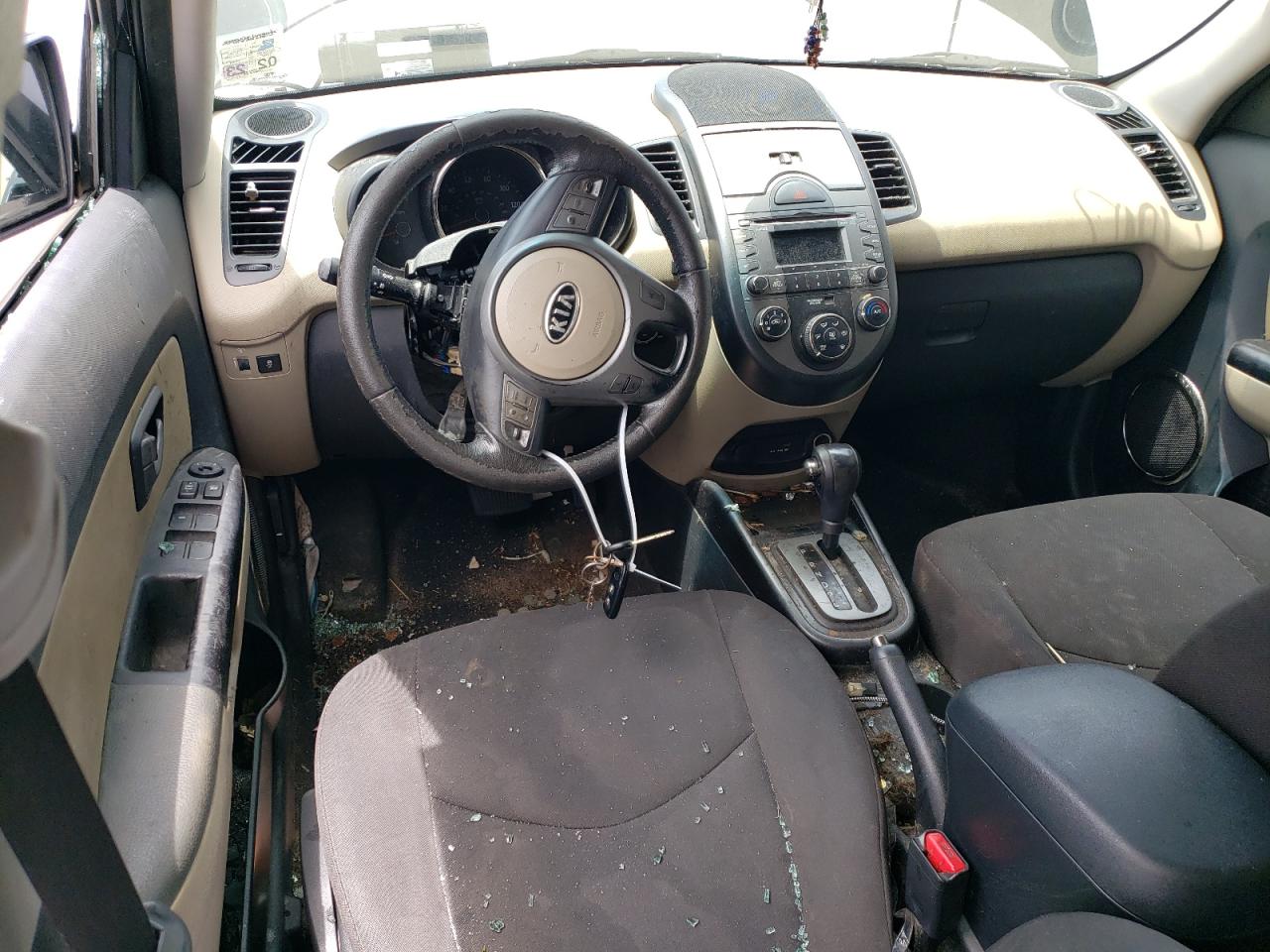 KNDJT2A2XA7177865 2010 Kia Soul +