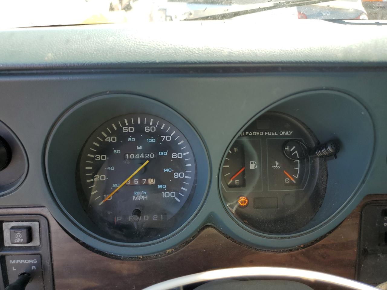 2B7HB21Y0TK135656 1996 Dodge Ram Van B2500