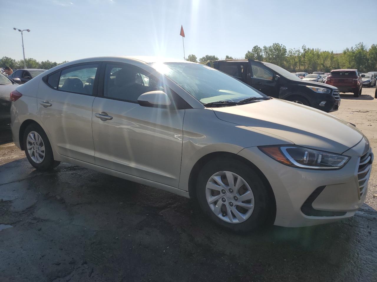 2017 Hyundai Elantra Se vin: 5NPD74LF4HH143181