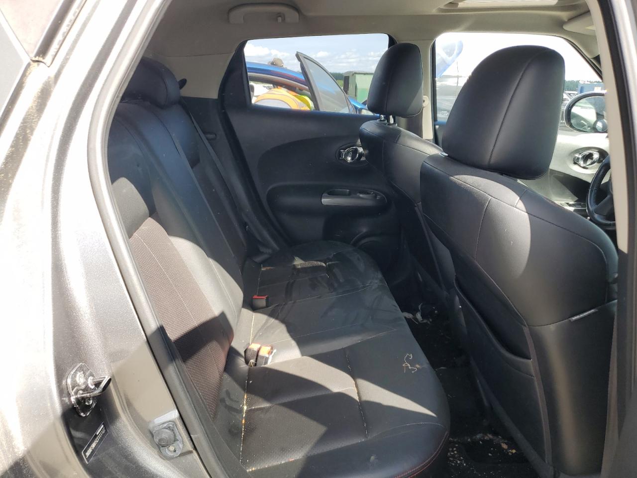 JN8AF5MV5CT111107 2012 Nissan Juke S