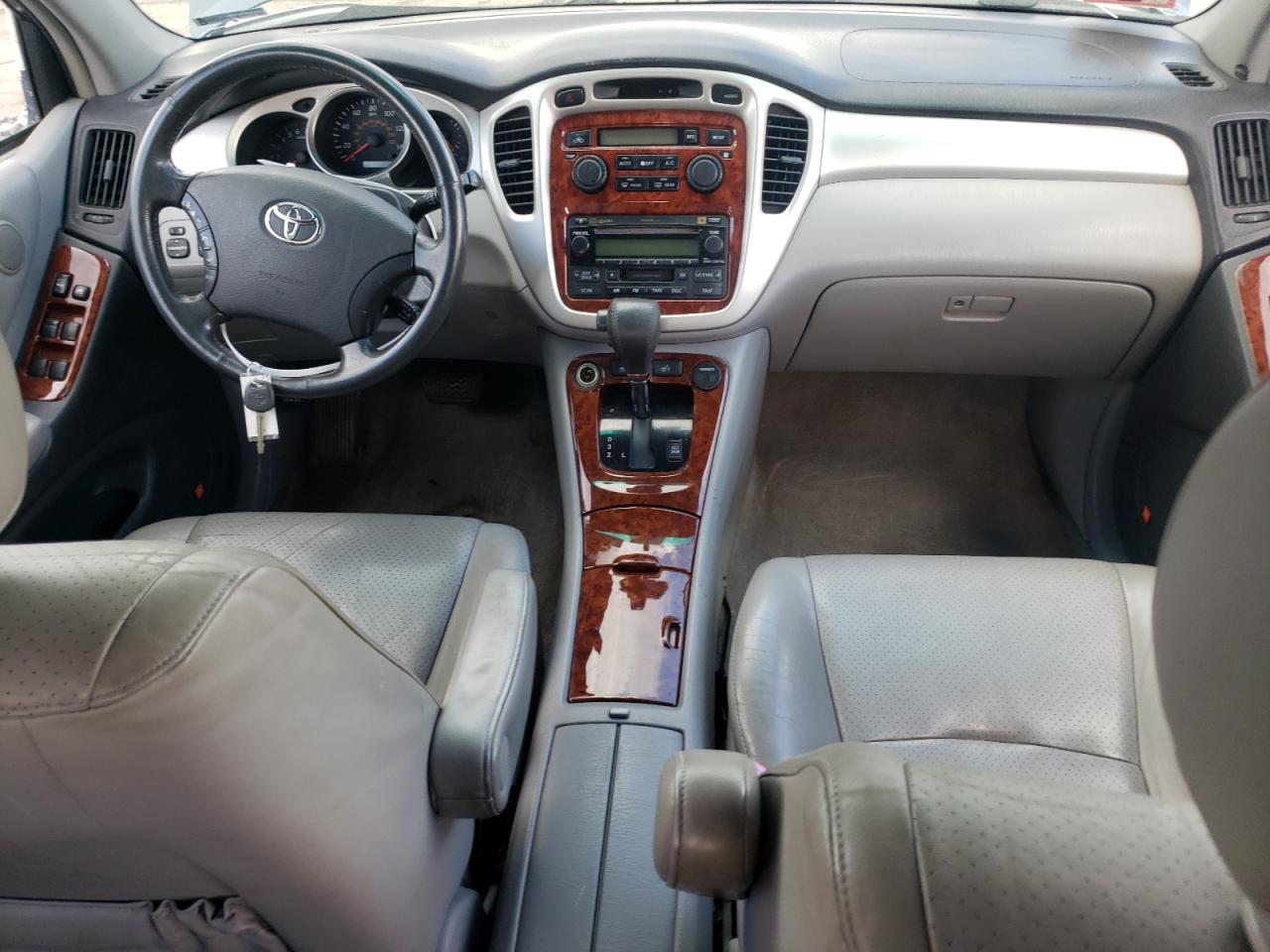 JTEEP21A350105378 2005 Toyota Highlander Limited