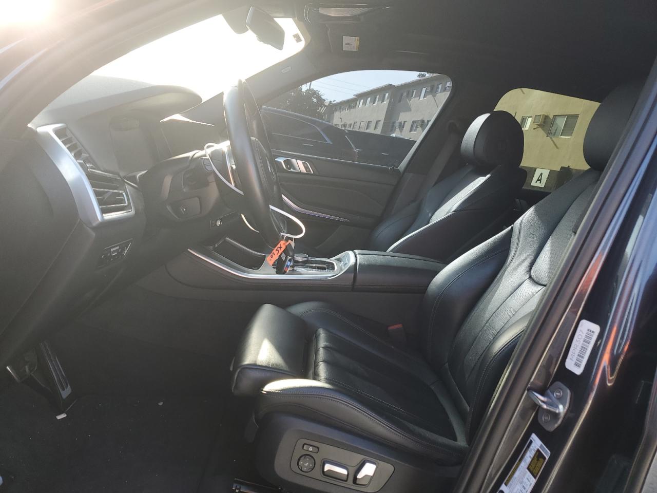 5UXCR6C5XKLL61569 2019 BMW X5 xDrive40I