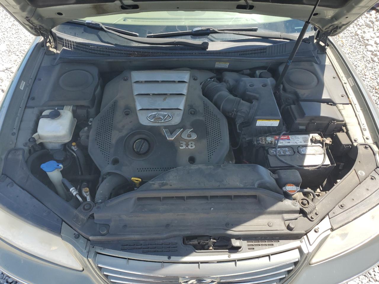 KMHFC46F48A258933 2008 Hyundai Azera Se