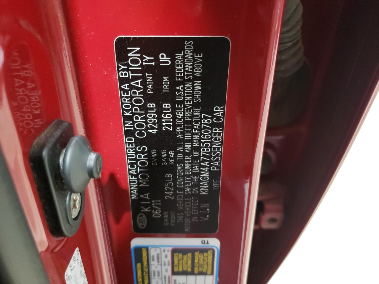 KNAGM4A77B5160787 2011 Kia Optima Lx