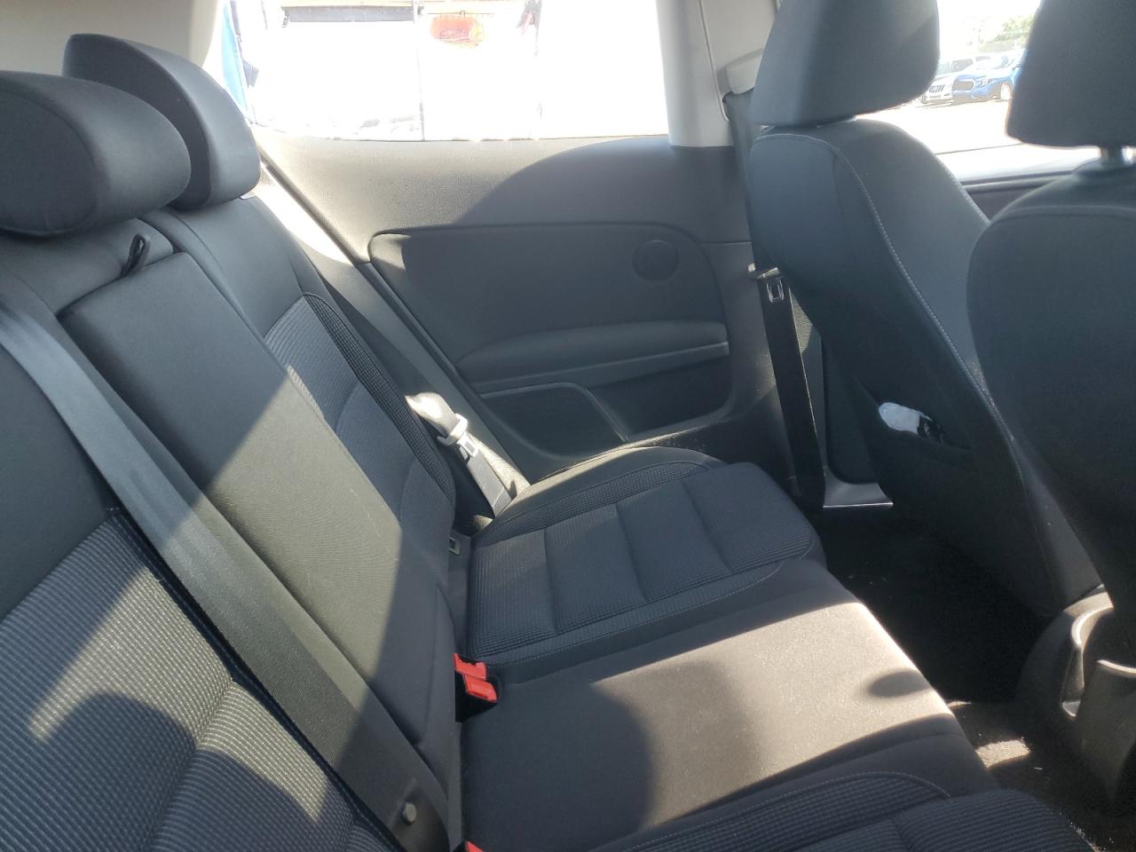 WVWBA7AJ8BW191687 2011 Volkswagen Golf