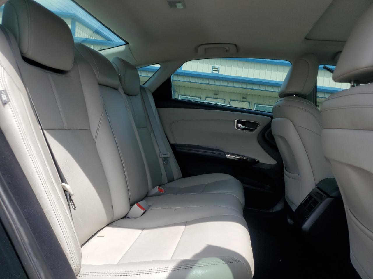 4T1BK1EB5FU176915 2015 Toyota Avalon Xle