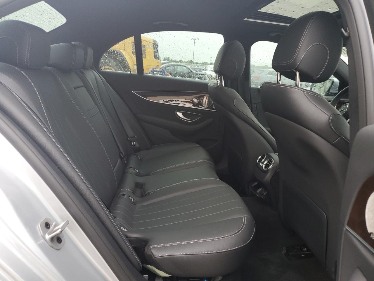 W1KZF8DB8NB030817 2022 Mercedes-Benz E 350