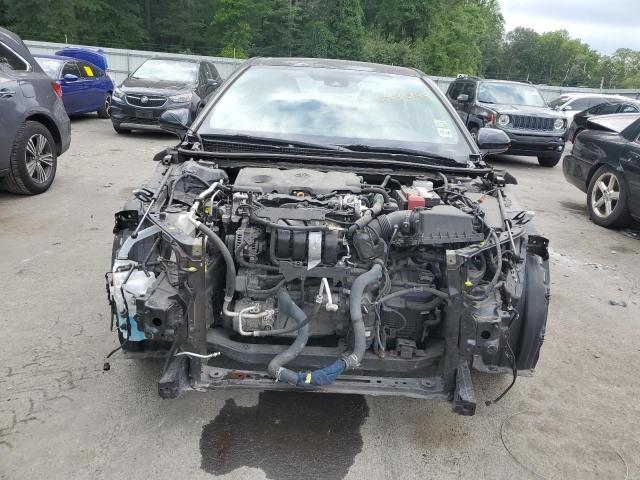 VIN 4T1B11HK7KU275647 2019 Toyota Camry, L no.5