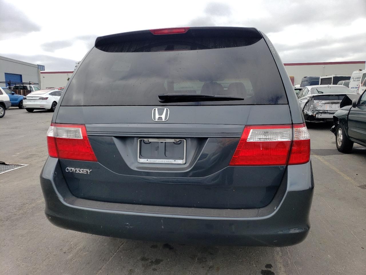 5FNRL38256B073879 2006 Honda Odyssey Lx