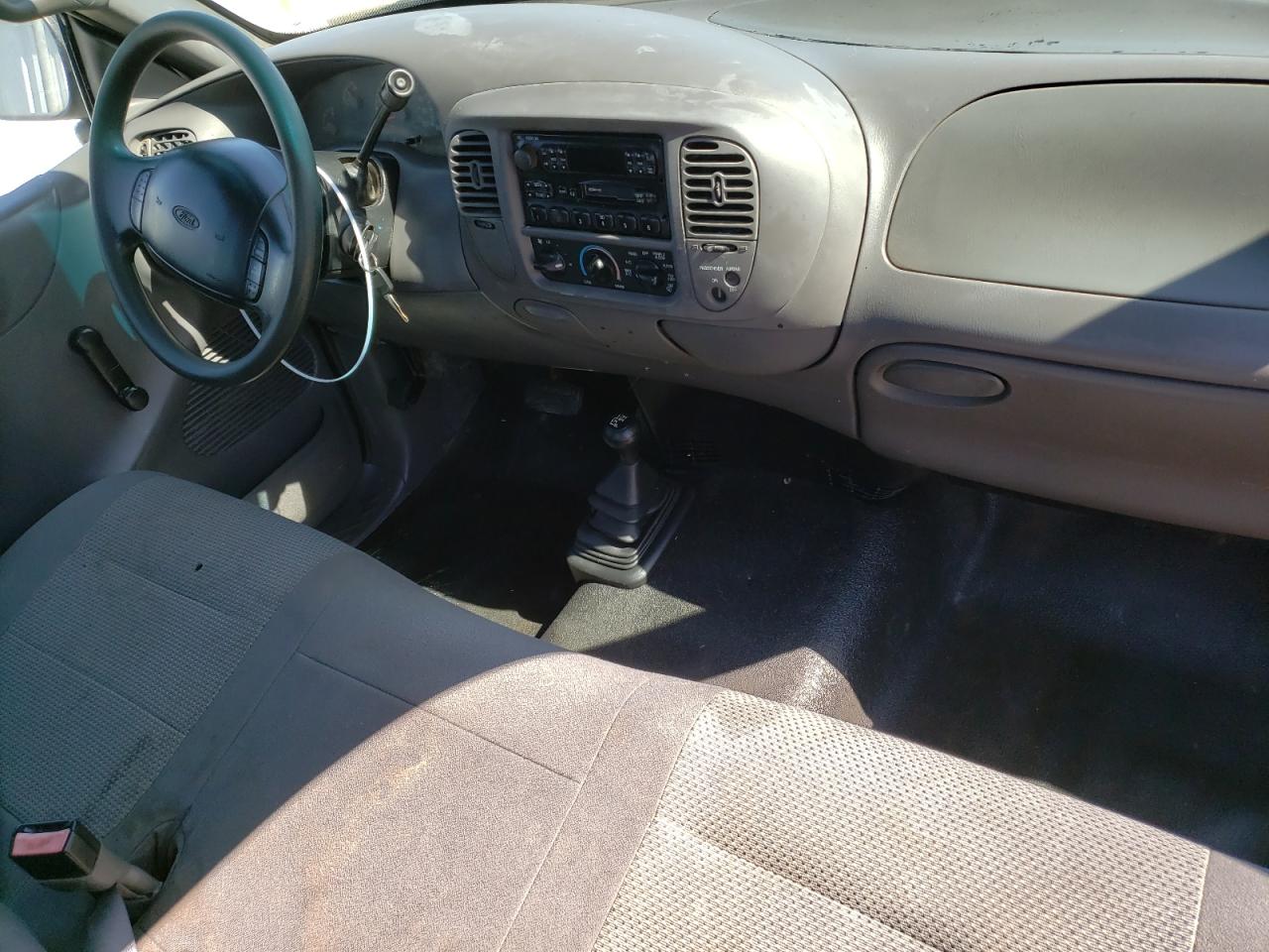 2FTPF18ZX1CA90967 2001 Ford F150