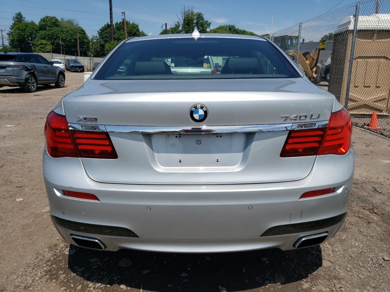 WBAYF4C57FG291805 2015 BMW 740 Lxi