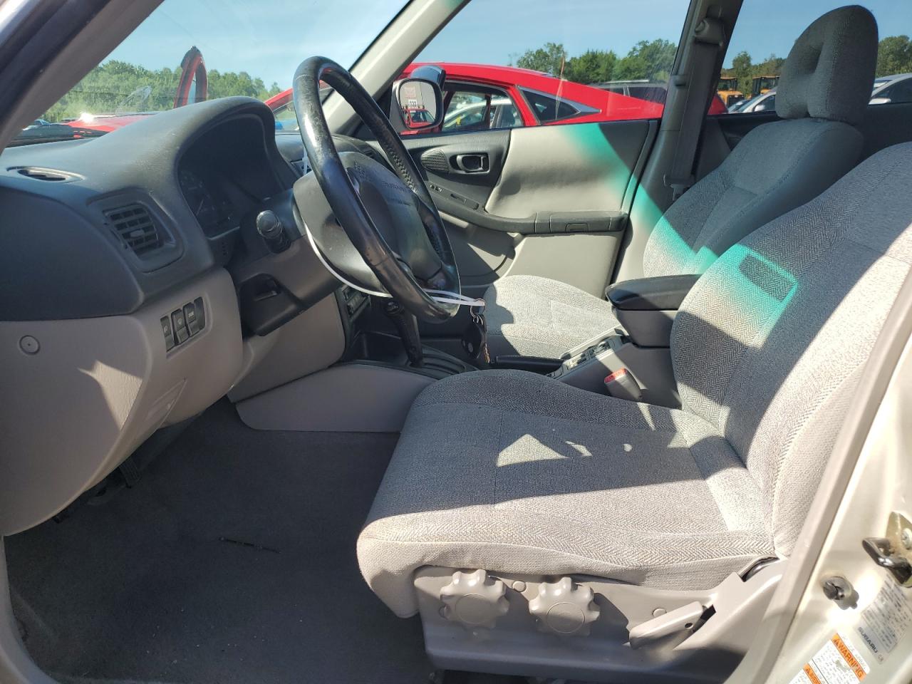 JF1SF65651H718563 2001 Subaru Forester S