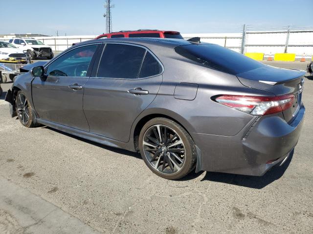 VIN 4T1BZ1HKXJU500764 2018 Toyota Camry, Xse no.2