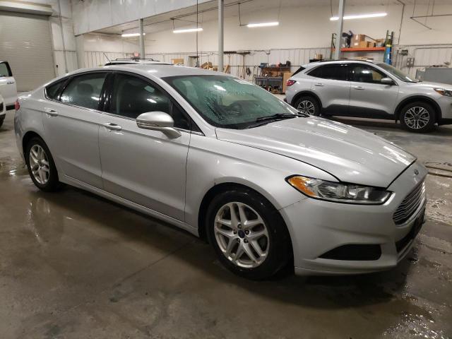 VIN 1FA6P0H70E5367021 2014 Ford Fusion, SE no.4