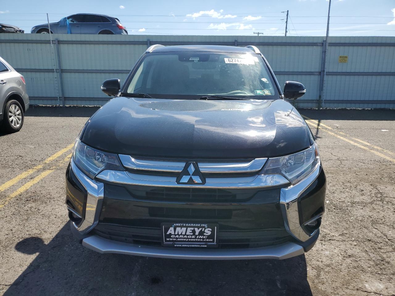 2017 Mitsubishi Outlander Se vin: JA4AZ3A35HZ059521