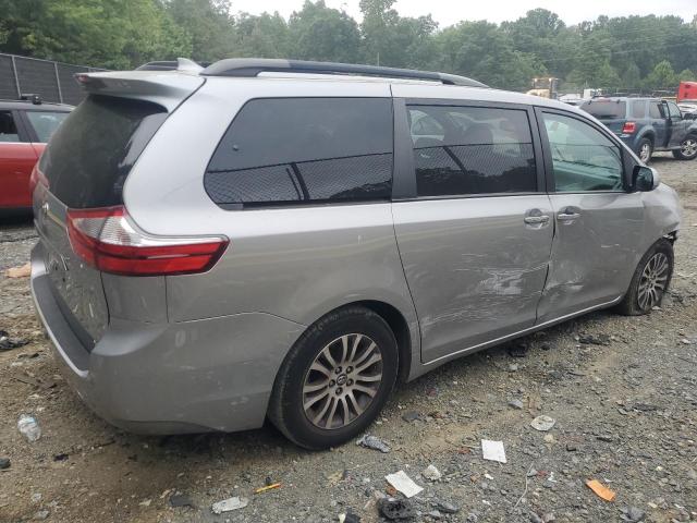 VIN 5TDYZ3DC2JS929605 2018 Toyota Sienna, Xle no.3