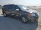 CHRYSLER TOWN & COU photo