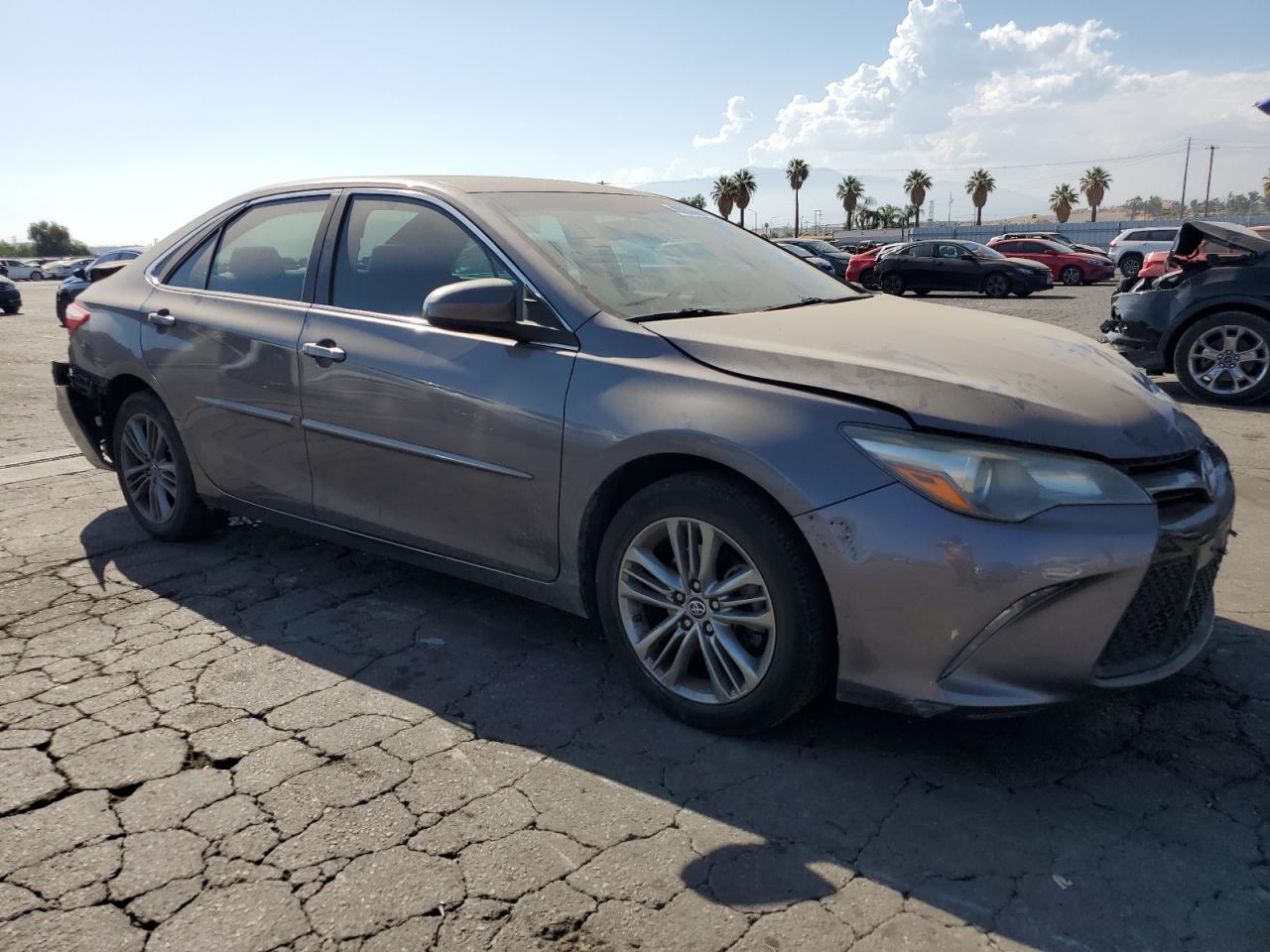 2016 Toyota Camry Le vin: 4T1BF1FK1GU223667