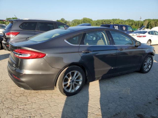 VIN 3FA6P0HD8KR145745 2019 Ford Fusion, SE no.3