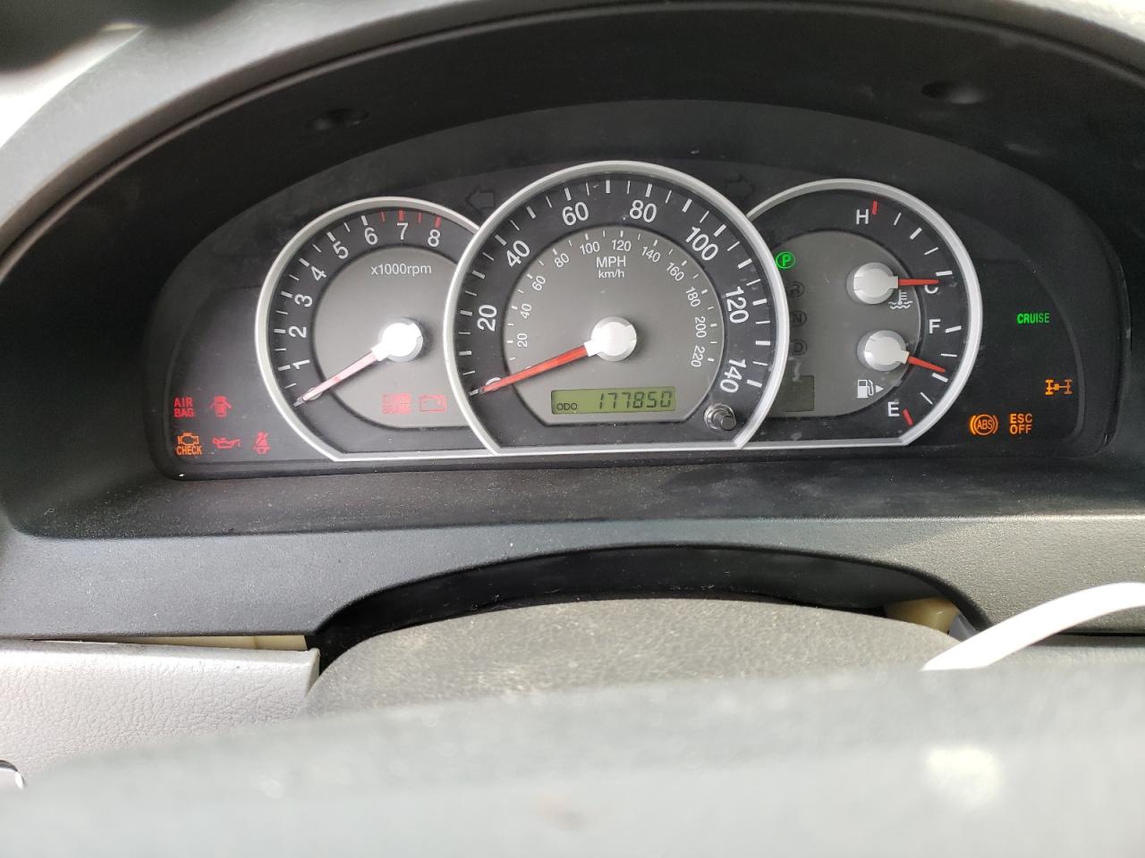 KNDJC736385779963 2008 Kia Sorento Ex KNDJC736385779963 2008 Kia Sorento Ex