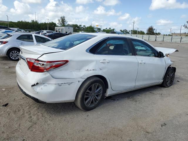 VIN 4T1BF1FK9GU182866 2016 Toyota Camry, LE no.3