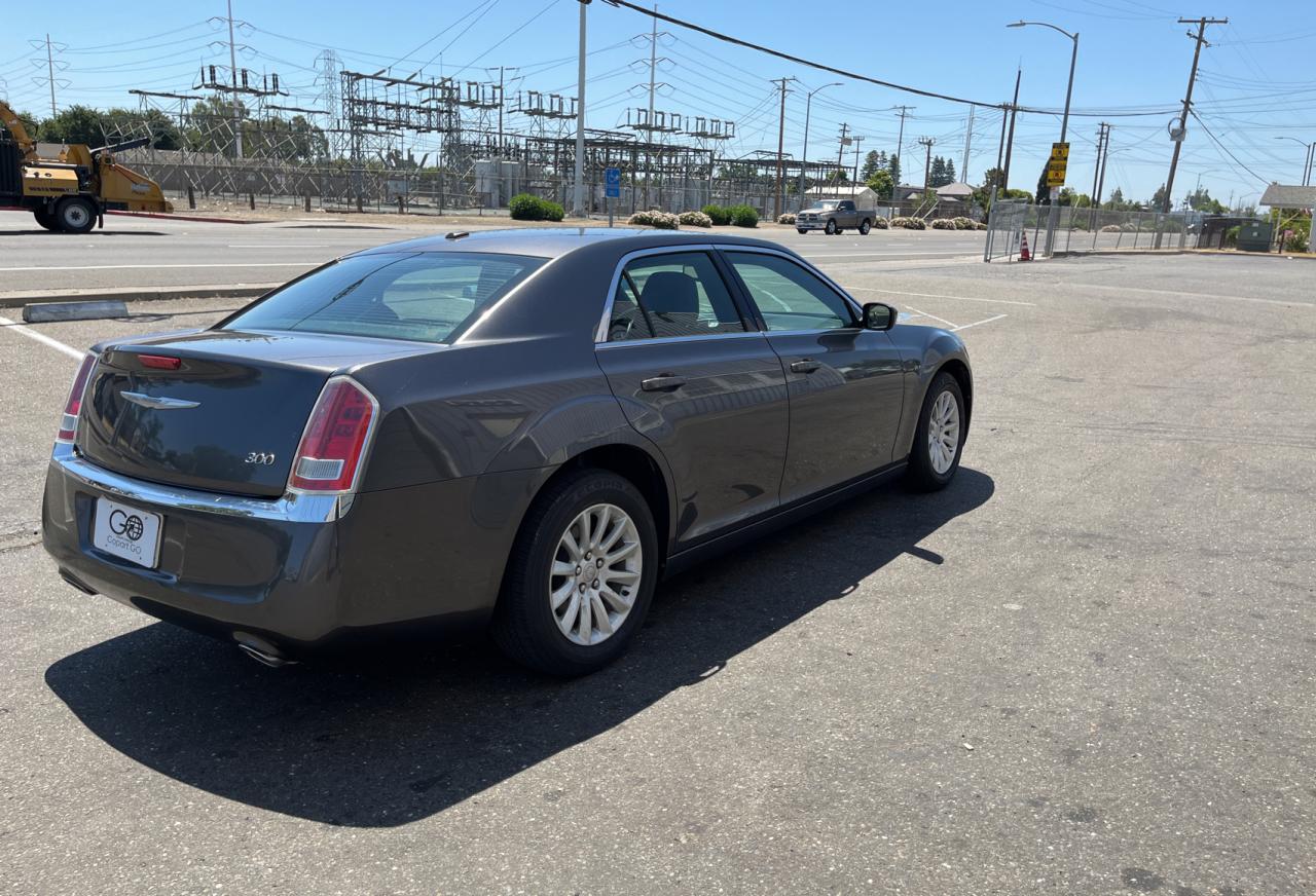 2014 Chrysler 300 vin: 2C3CCAAG4EH305787