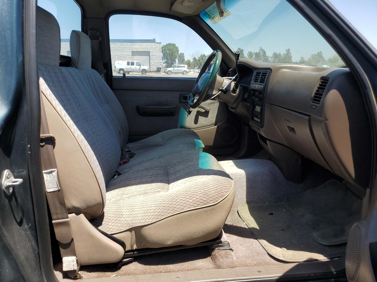 4TANL42N1VZ323923 1997 Toyota Tacoma
