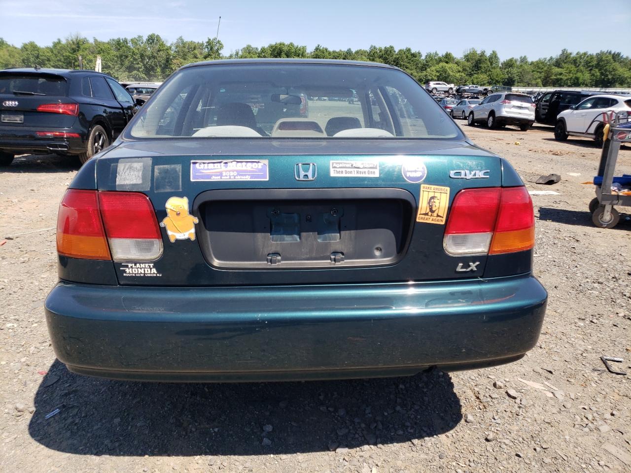 2HGEJ6670WH533336 1998 Honda Civic Lx