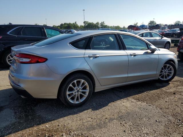 3FA6P0HD4LR124246 Ford Fusion SE 3