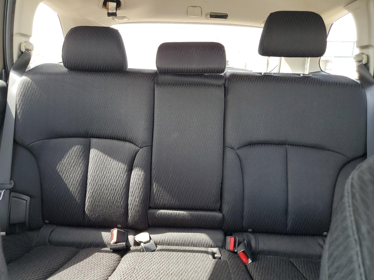 4S4BRCFC4A3382479 2010 Subaru Outback 2.5I Premium