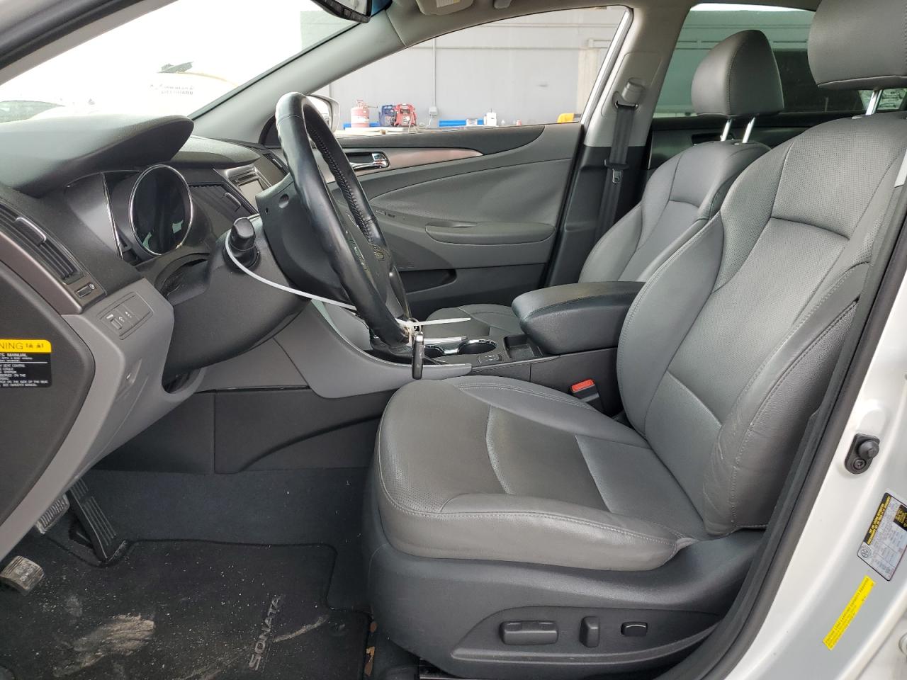 KMHEC4A43EA110351 2014 Hyundai Sonata Hybrid