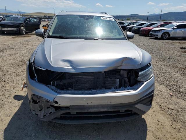 2022 VOLKSWAGEN TIGUAN SE - 3VV2B7AX4NM042393